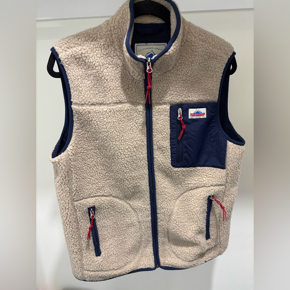 Penfield Women’s Fleece Vest with Navy and Red Details